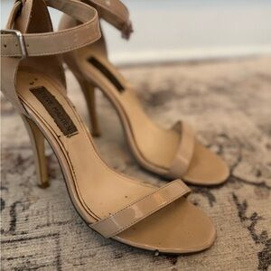 Steve Madden nude heels